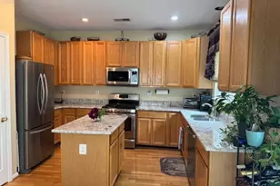 2550 James Madison Cir, Herndon, VA 20171 - Photo 18