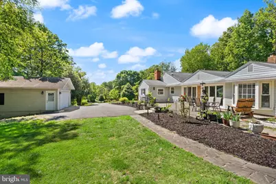 815 Seneca Road, Great Falls, VA 22066 - Photo 44