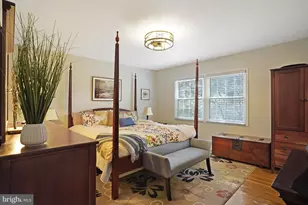 8428 Grenoble Ct, Springfield, VA 22152 - Photo 16