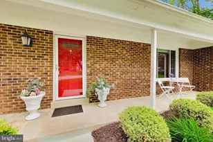 5125 King David Blvd, Annandale, VA 22003 - Photo 2