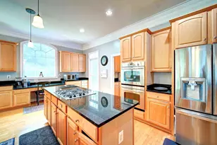 9205 Frst Grns Dr, Lorton, VA 22079 - Photo 26