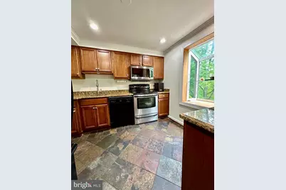 5230 Lonsdale Drive, Springfield, VA 22151 - Photo 8
