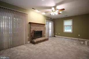 6032 Kelsey Ct, Falls Church, VA 22044 - Photo 26