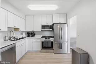 2622 Fort Farnsworth Rd, Alexandria, VA 22303 - Photo 2