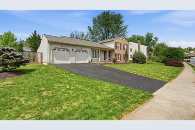 1630 Sadlers Wells Drive, Herndon, VA 20170 - Photo 4