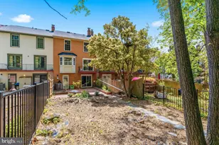 8240 Taunton Pl, Springfield, VA 22152 - Photo 36