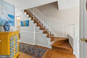 8240 Taunton Pl, Springfield, VA 22152 - Photo 14