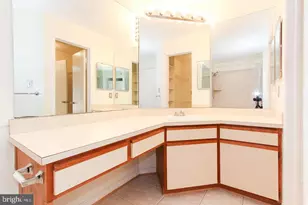 3916 Penderview Dr, Fairfax, VA 22033 - Photo 6