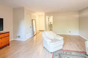2674 Glengyle Dr, Vienna, VA 22181 - Photo 10