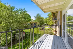 4903 Americana Dr, Annandale, VA 22003 - Photo 8