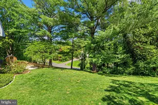 1732 Chesterford Way, McLean, VA 22101 - Photo 38