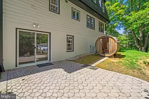 1732 Chesterford Way, McLean, VA 22101 - Photo 36