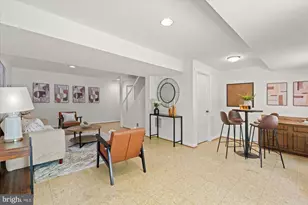 1732 Chesterford Way, McLean, VA 22101 - Photo 32