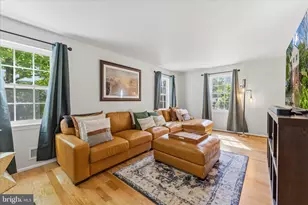 6014 Ticonderoga Ct, Burke, VA 22015 - Photo 4