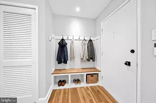 14711 Carlbern Dr, Centreville, VA 20120 - Photo 16