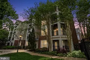 12909 Centre Park Cir, Herndon, VA 20171 - Photo 4