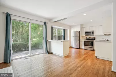 9909 Hemlock Woods Lane, Burke, VA 22015 - Photo 4