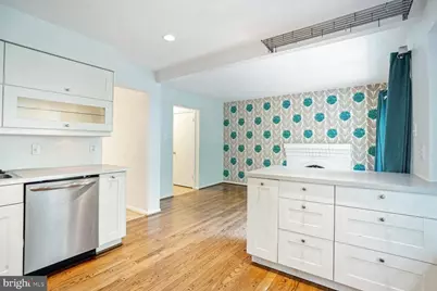 9909 Hemlock Woods Lane, Burke, VA 22015 - Photo 6