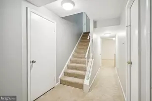 9909 Hemlock Woods Ln, Burke, VA 22015 - Photo 28
