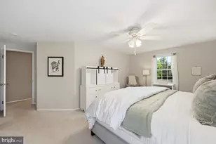 9632 Lindenbrook St, Fairfax, VA 22031 - Photo 18