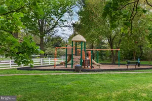 13018 Grey Friars Pl, Herndon, VA 20171 - Photo 86