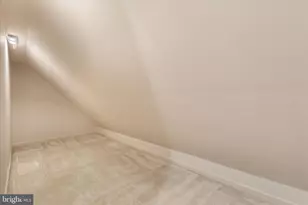 13018 Grey Friars Pl, Herndon, VA 20171 - Photo 38