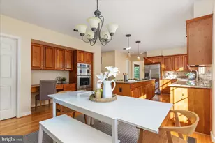 13018 Grey Friars Pl, Herndon, VA 20171 - Photo 20
