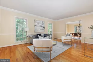 13018 Grey Friars Pl, Herndon, VA 20171 - Photo 12