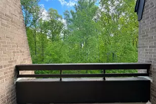 11564 Rolling Green Ct, Reston, VA 20191 - Photo 6