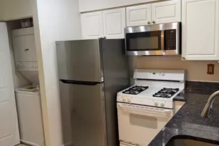 12913 Alton Square, Herndon, VA 20170 - Photo 4