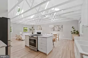 12121 Stirrup Rd, Reston, VA 20191 - Photo 14