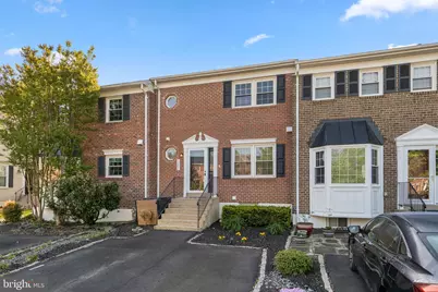 7201 Lake Cove Drive, Alexandria, VA 22315 - Photo 2