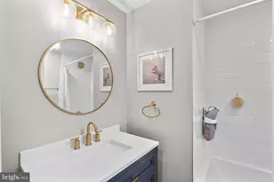 7201 Lake Cove Dr, Alexandria, VA 22315 - Photo 22