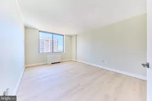 3705 S George Mason Dr, Falls Church, VA 22041 - Photo 24