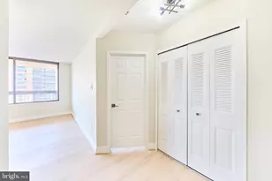 3705 S George Mason Dr, Falls Church, VA 22041 - Photo 36
