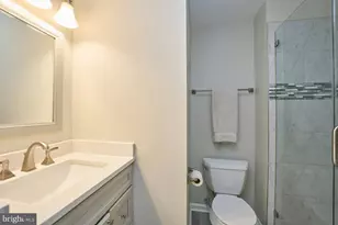 3153 Fairbury Ln, Fairfax, VA 22031 - Photo 24