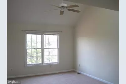 7059 Kings Manor Dr, Alexandria, VA 22315 - Photo 10