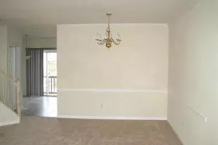 7059 Kings Manor Dr, Alexandria, VA 22315 - Photo 6