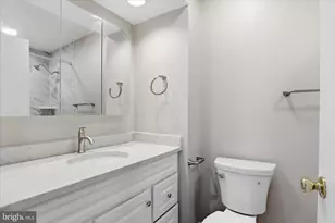 12898 Grays Pointe Rd, Fairfax, VA 22033 - Photo 24