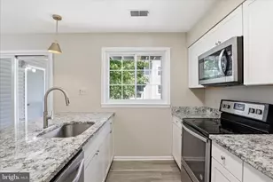 12898 Grays Pointe Rd, Fairfax, VA 22033 - Photo 12