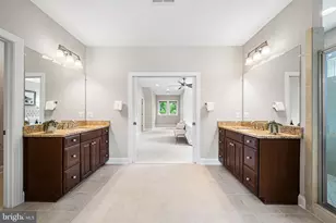 6198 Champion Oak Ct, Falls Church, VA 22044 - Photo 36
