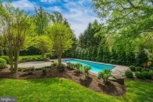 8405 Brookewood Ct, McLean, VA 22102 - Photo 10