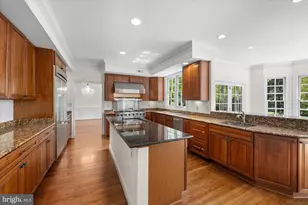 8405 Brookewood Ct, McLean, VA 22102 - Photo 20