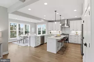 613 Upham Pl NW, Vienna, VA 22180 - Photo 18
