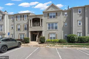 9257 Cardinal Forest Ln, Lorton, VA 22079 - Photo 6