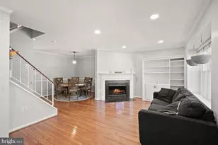 14507 Castleford Ct, Centreville, VA 20121 - Photo 6