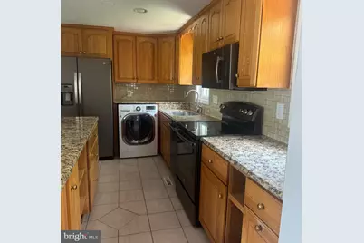 [Address not provided], Alexandria, VA 22310 - Photo 2