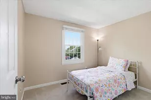 6352 Bonham Pl, Centreville, VA 20121 - Photo 14
