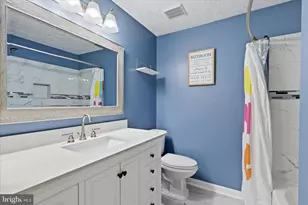 6352 Bonham Pl, Centreville, VA 20121 - Photo 16
