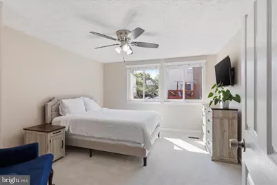 6352 Bonham Place, Centreville, VA 20121 - Photo 10